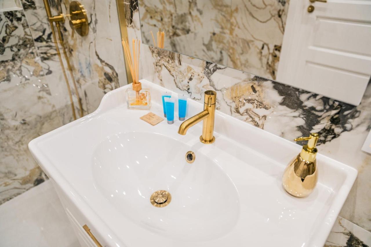 Kazimierza Wielkiego Luxury Apartment คราคูฟ ภายนอก รูปภาพ